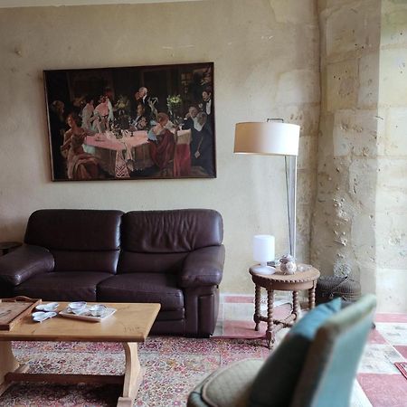 Le Gite De Sissi Lavardin  エクステリア 写真